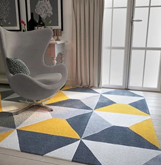Stylish Hand-Tufted Rug for Rooms
