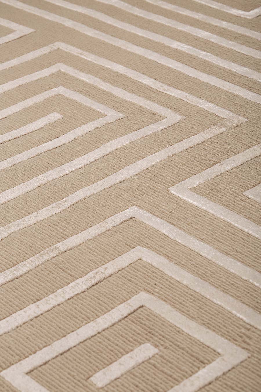 Grave Beige Color Geometric Design Hand-Tufted Area Rug-bisha-rugs