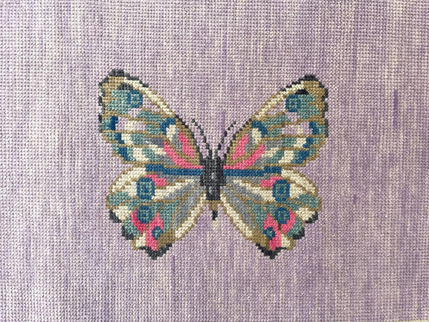 BUTTERFLY MINI IN LILAC Hand Knotted Rug
