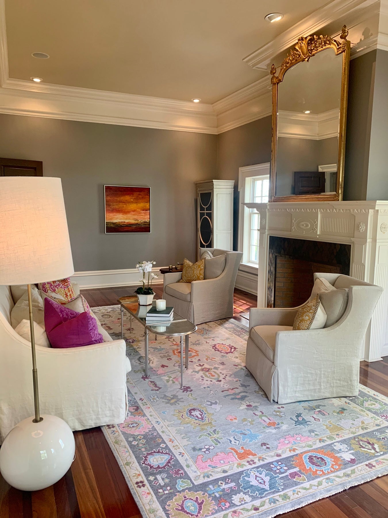 AGNES Hand Knotted Rug