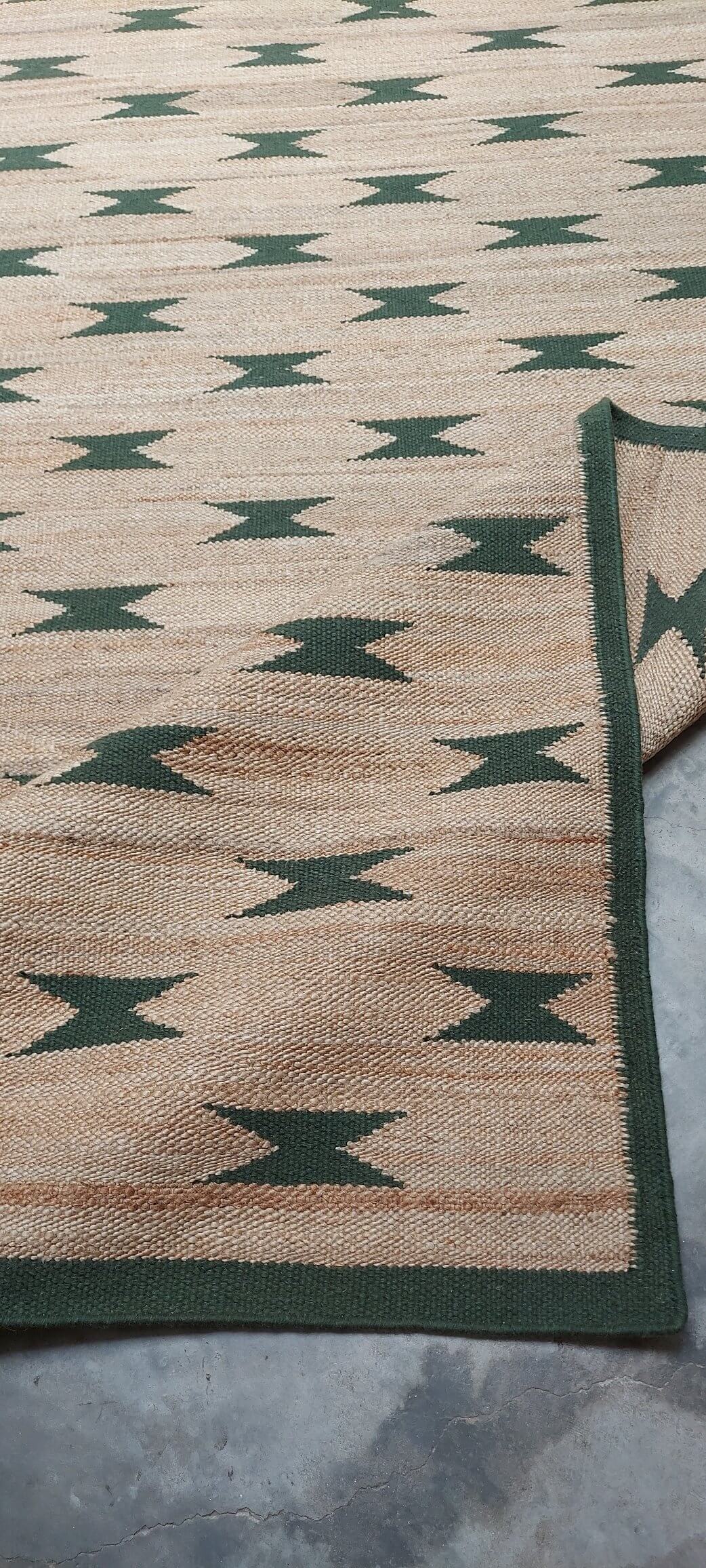 NATURAL JUTE & HUNTER GREEN RUGS