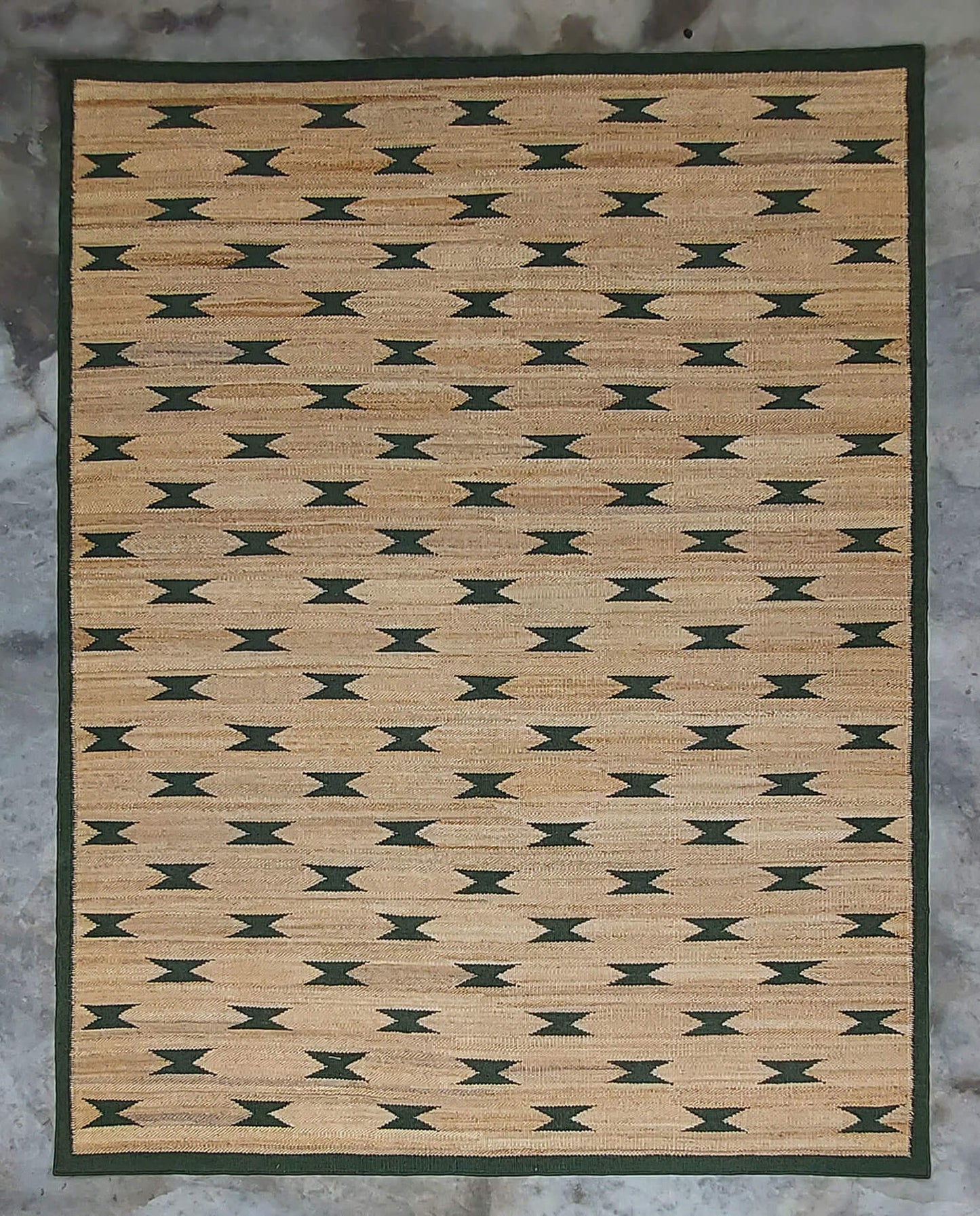 NATURAL JUTE & HUNTER GREEN RUGS