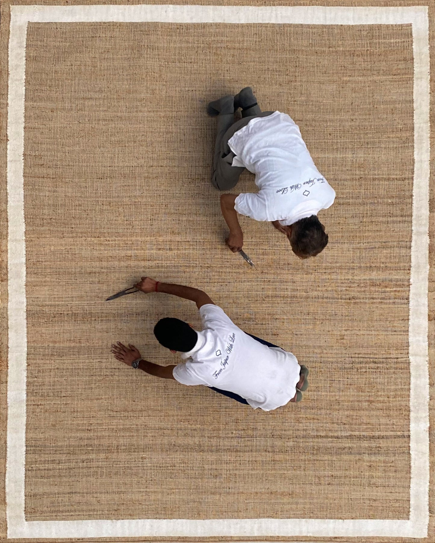 THE JALI – NATURAL JUTE & WINTER WHITE RUGS