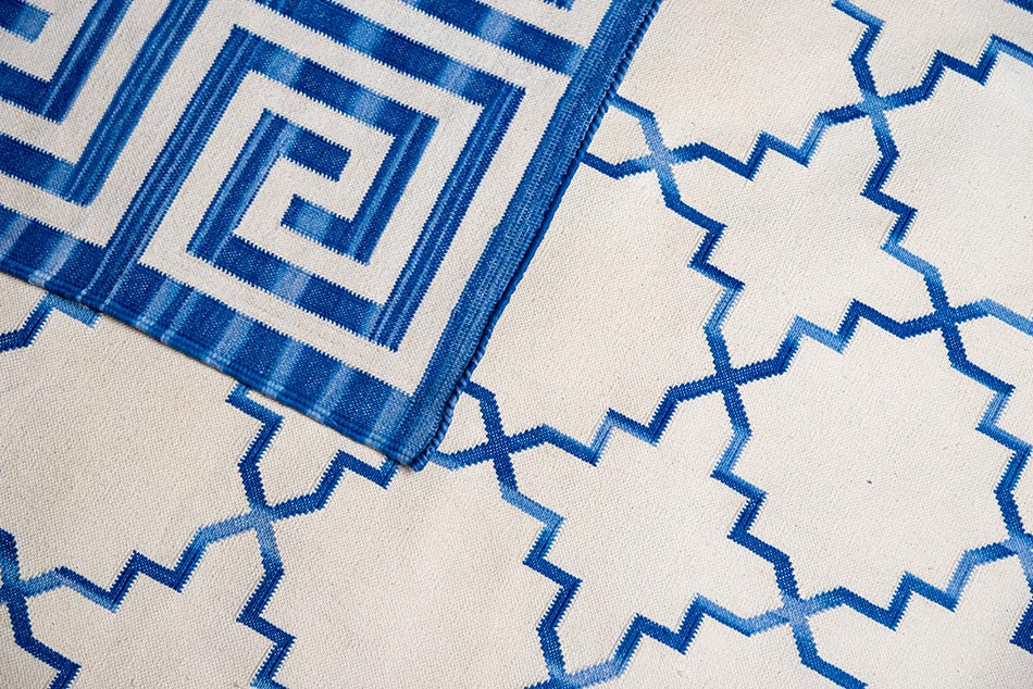 SHALIMAR – COBALT BLUE & OFF WHITE RUGS