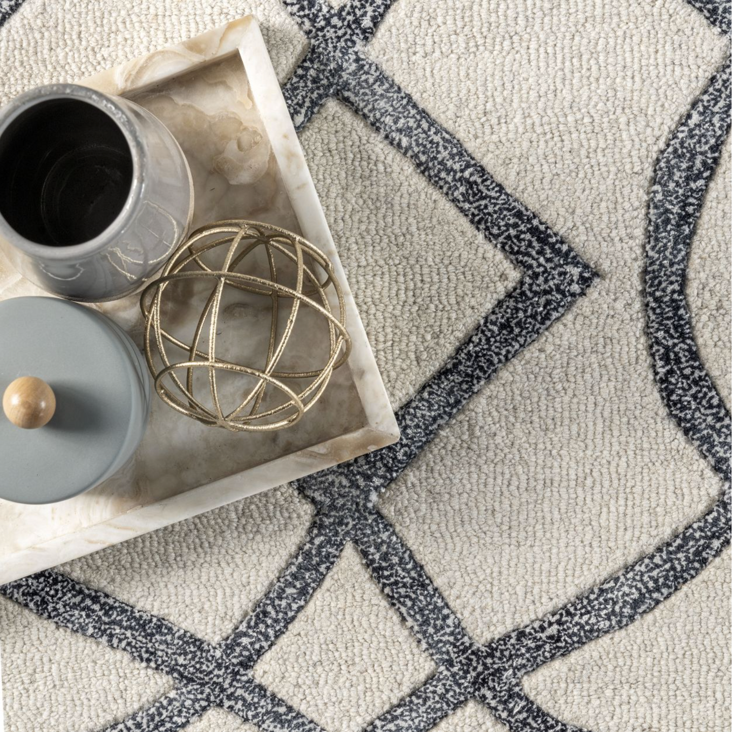 Silver Wool Imperial Trellis Area Rug
