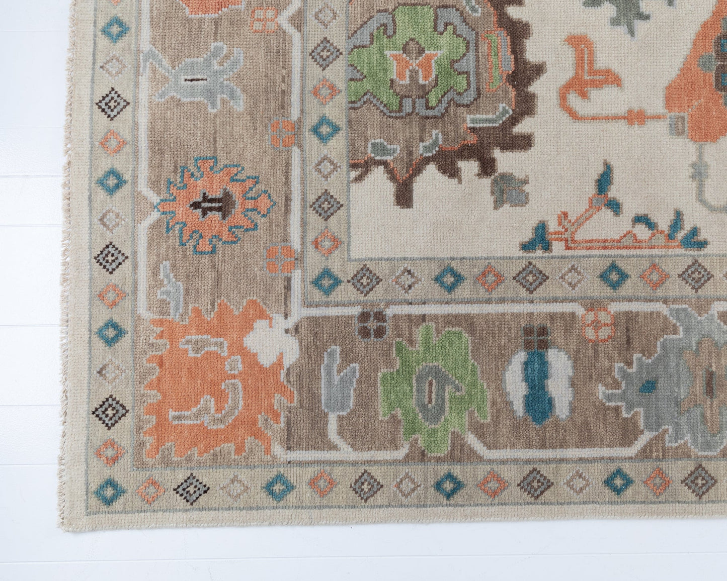 GERTIE Hand Knotted Rug