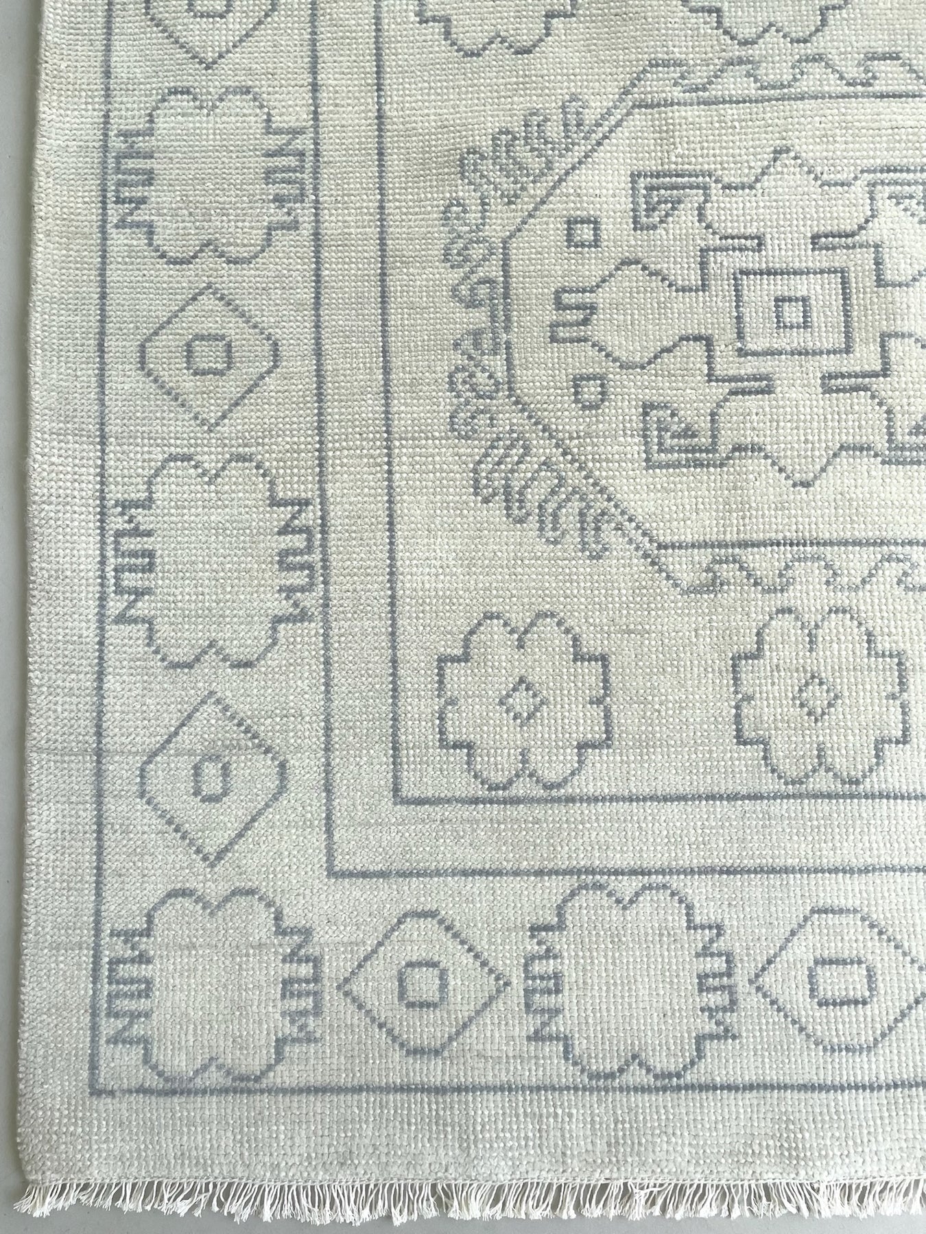 VERA Hand Knotted Rug