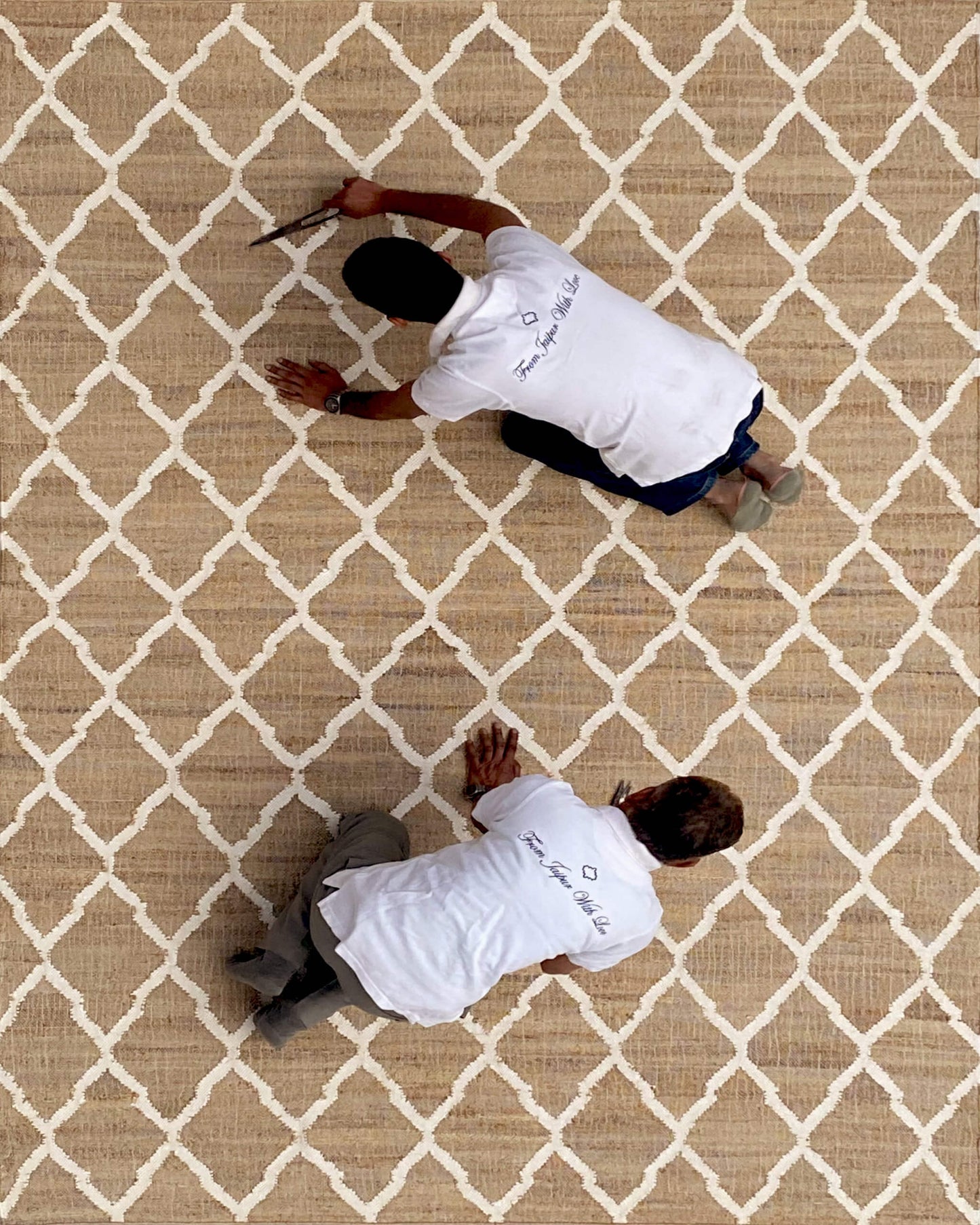 GARDEN TRELLIS – NATURAL JUTE & WINTER WHITE RUGS