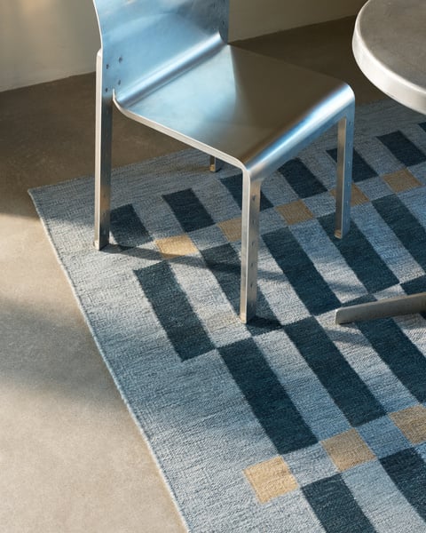 Light Blue Color Modern Design Rug-Bisha Rugs