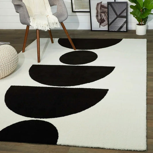 Black and White Half Circle Print Design Rug