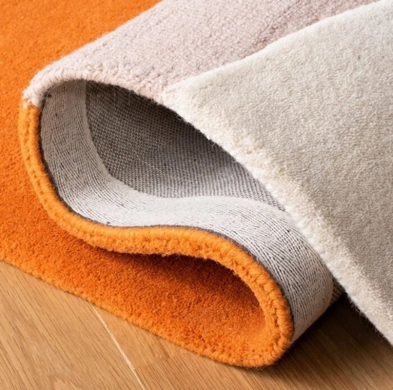 Light Ivory Color Modern Design Hand-Tufted Rug-Bisha Rugs