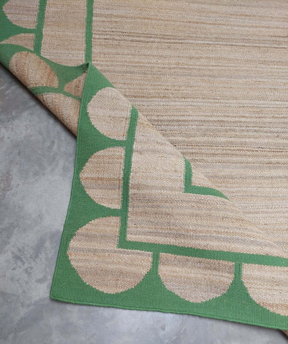 BOXED SCALLOP – NATURAL JUTE & CLOVER RUGS