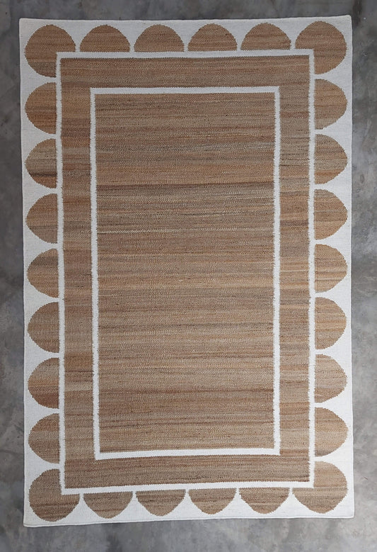 BOXED SCALLOP – NATURAL JUTE & WINTER WHITE RUGS