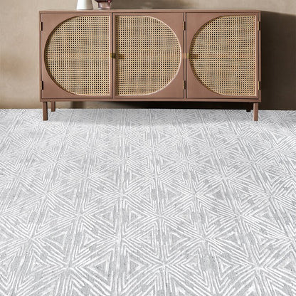 Light Gray Color Tufted Wool Area Rug