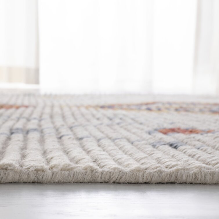 Nahla Hand-Tufted Wool Area Rug
