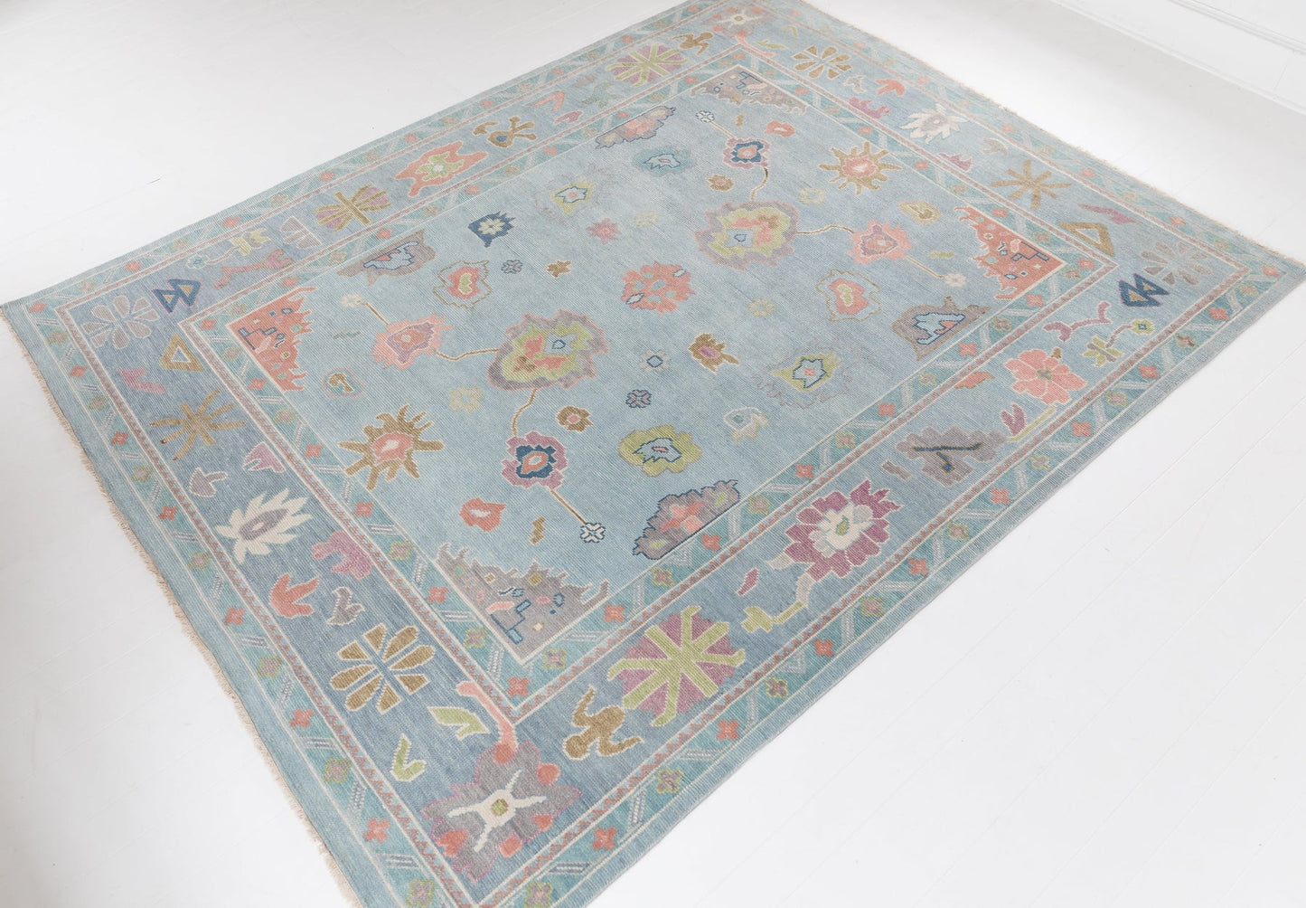 LILIBET hand Knotted Rug