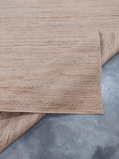 THIN PLATTED JUTE – NATURAL JUTE RUGS