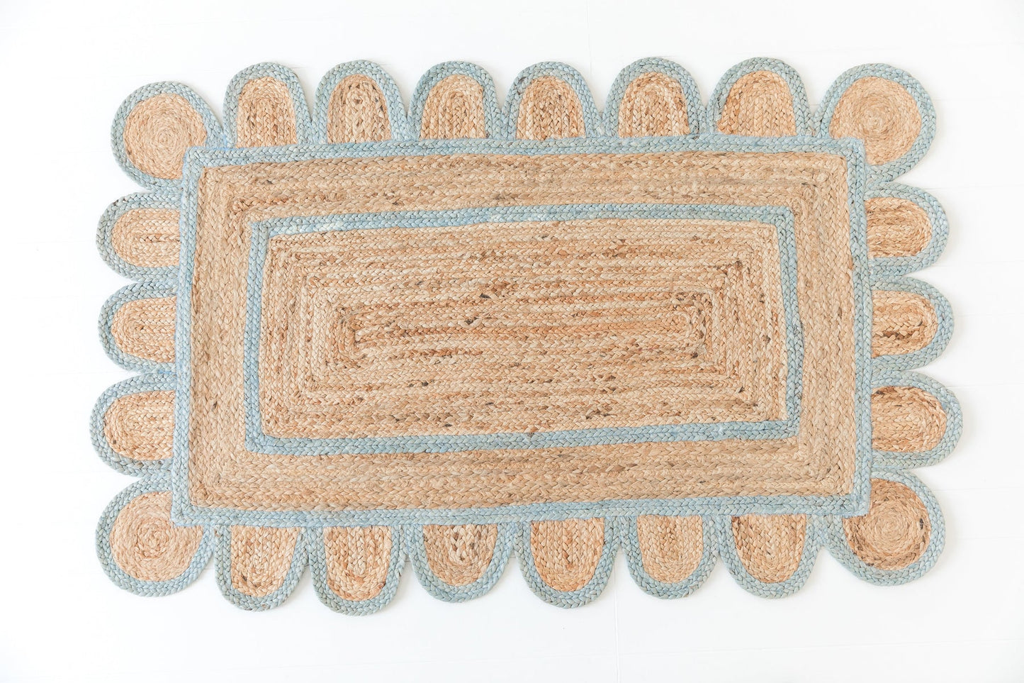 SEA BLUE SCALLOPED JUTE Handwoven